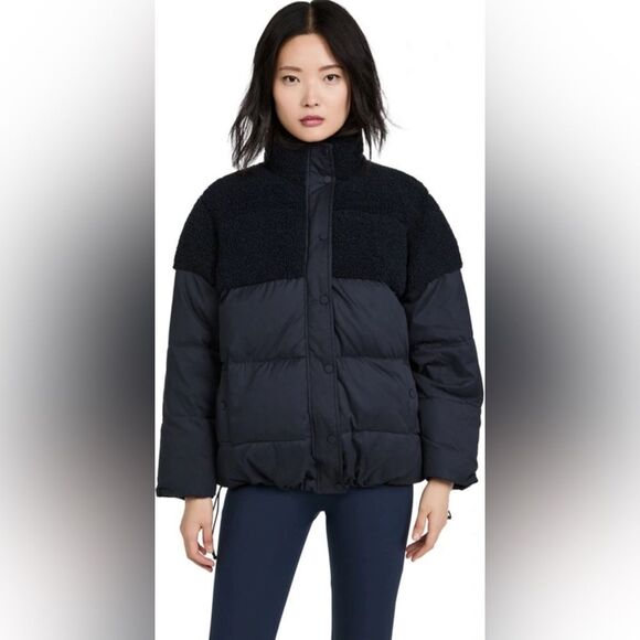 NWT Good American Mi Cocoon Puffer Jacket size 1 - Picture 3 of 5